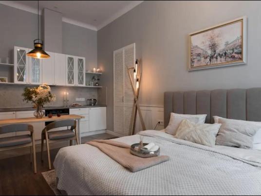 Hidden Gem With Its Own Private Entry At Lypky Apartamento Kiev Exterior foto